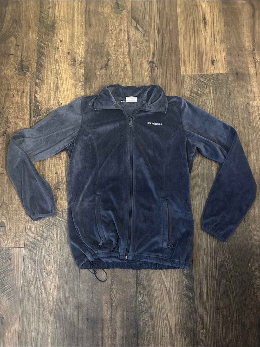 Columbia women’s navy blue fleece jacket